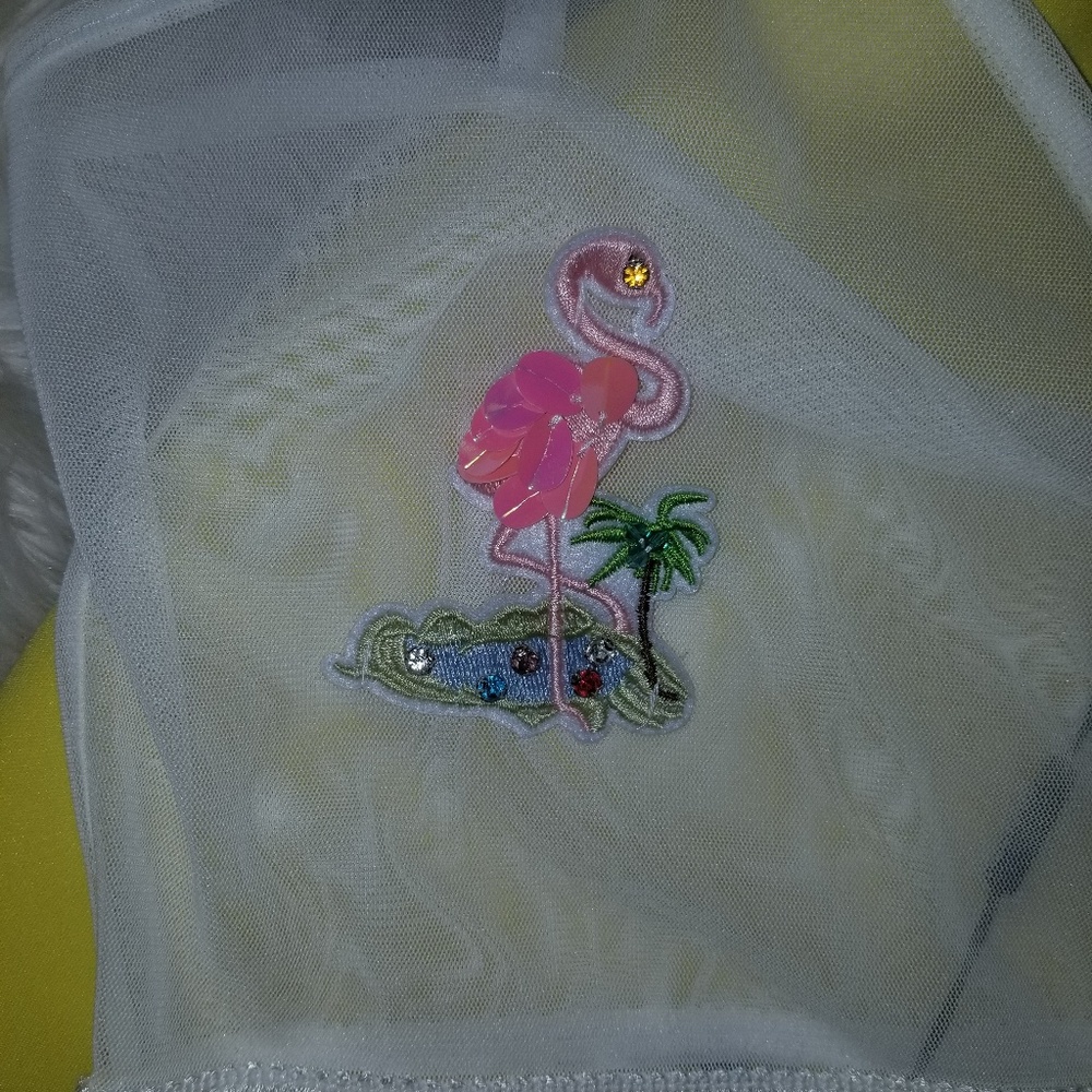 Pretty Little Thing - Picture 2 of 3